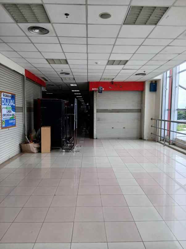 kios murah siap pakai dipintu masuk itc margonda depok