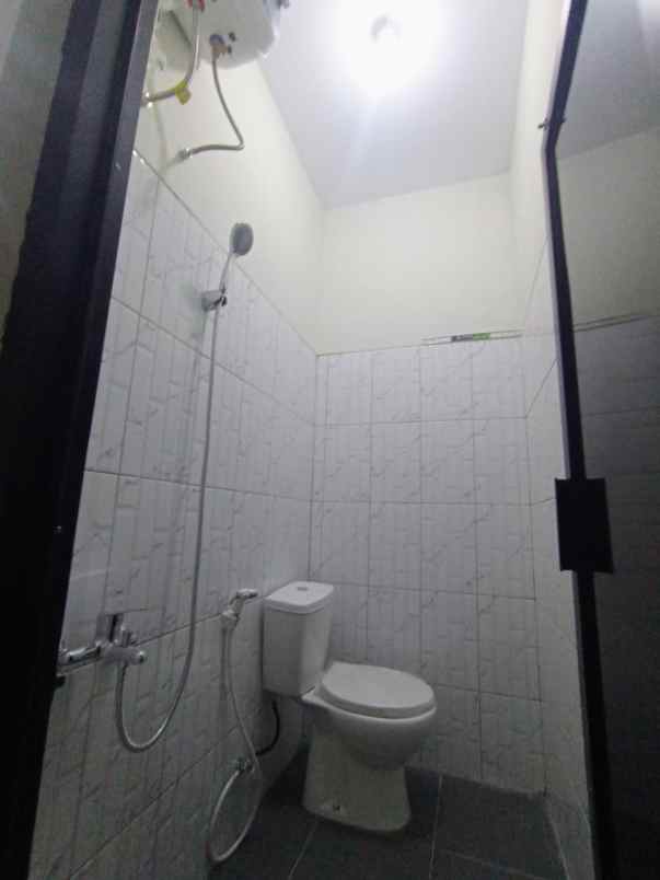 kost eksklusif di condong catur full furnish