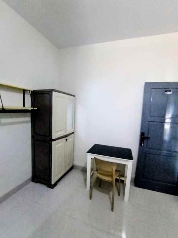 kost eksklusif di condong catur full furnish