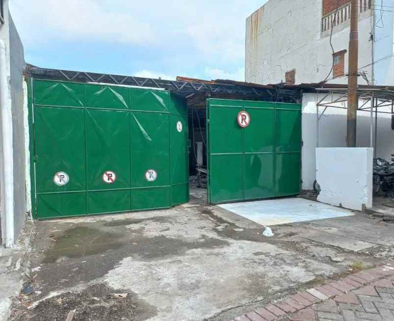 lahan usaha raya nginden strategis siap huni