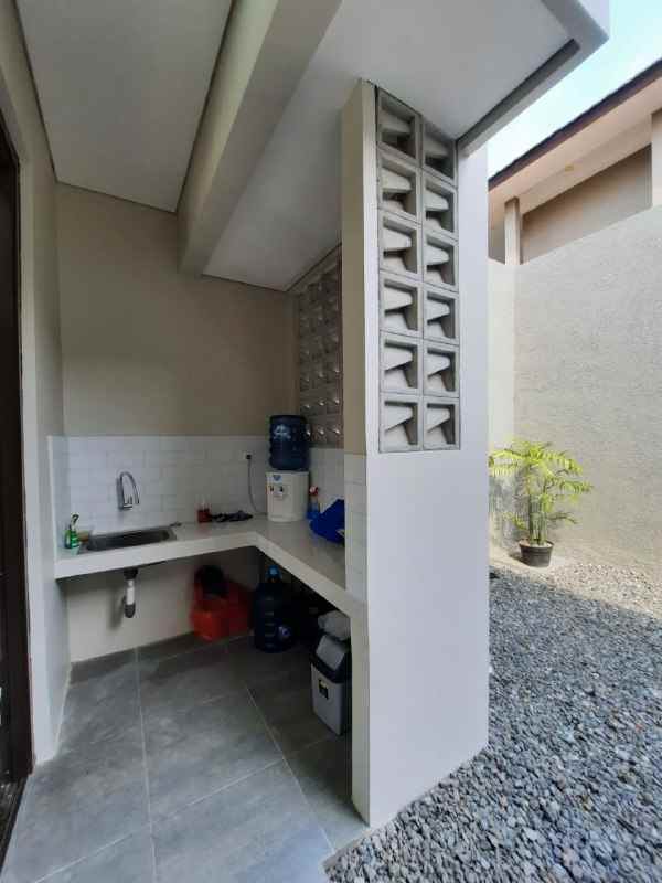 miliki hunian fasilitas kolam renang di cibinong bogor