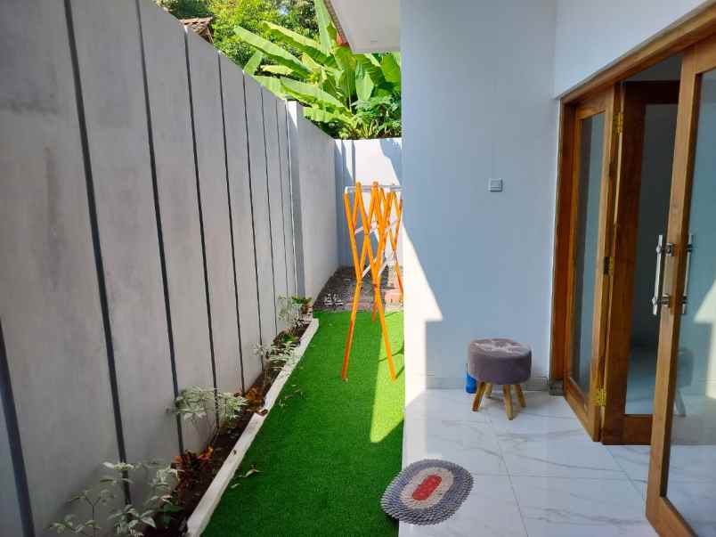 miliki rumah di pedesaan borobudur magelang