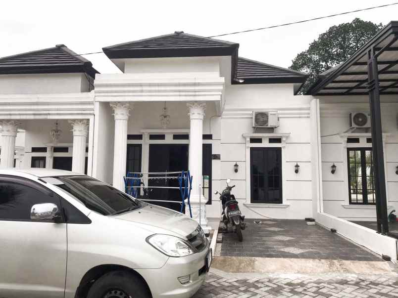 over kredit 125 jt rumah graha saba dekat pamulang