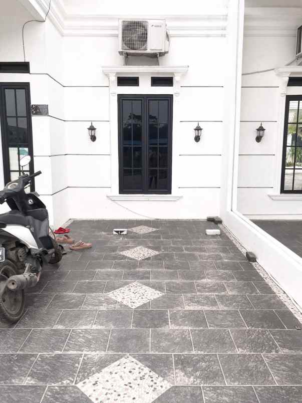 over kredit 125 jt rumah graha saba dekat pamulang