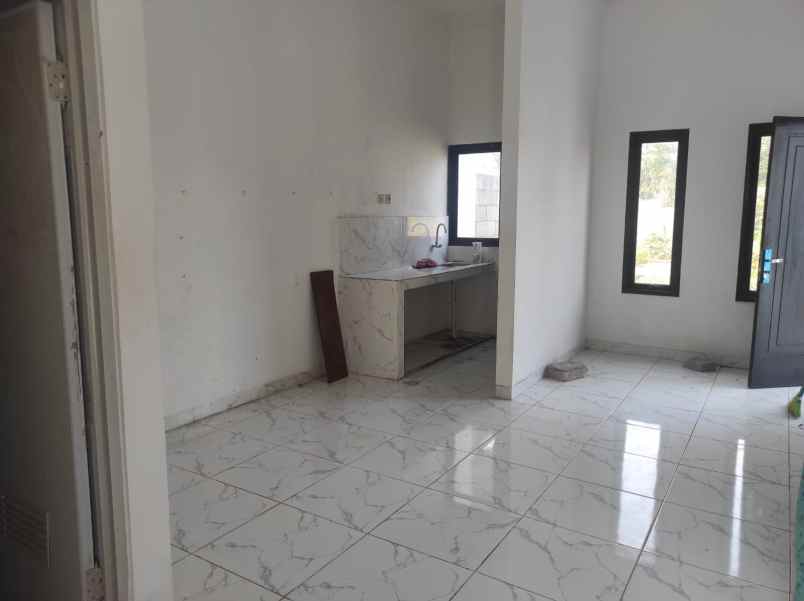 over kredit rumah dp 20 juta di bojongsari depok