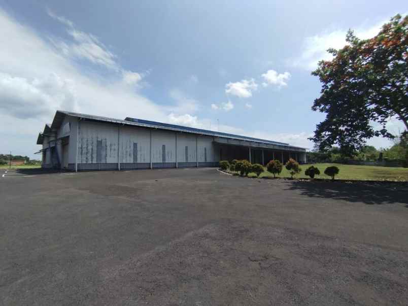 pabrik terawat tanah luas di rengasdengklok karawang