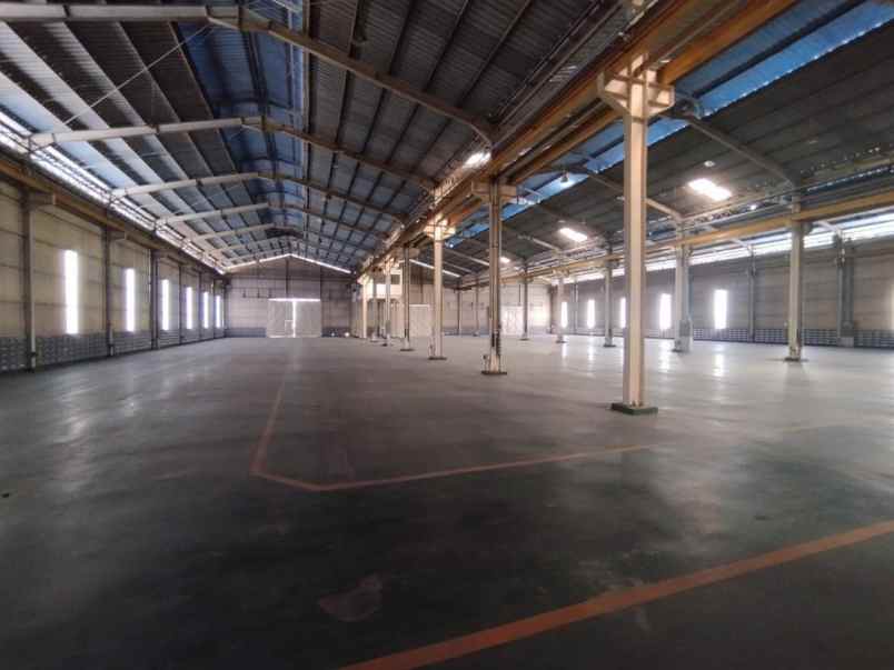 pabrik terawat tanah luas di rengasdengklok karawang