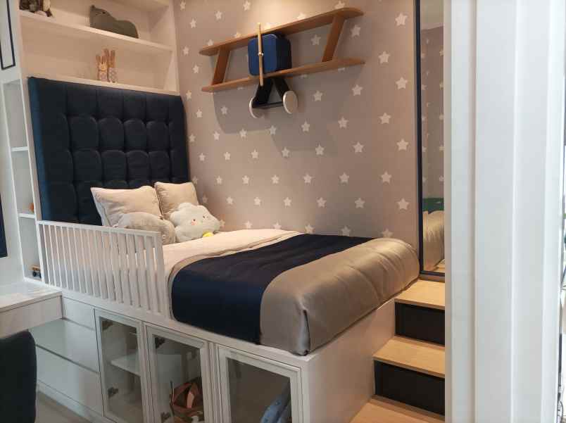 paramount gardenia show unit curug