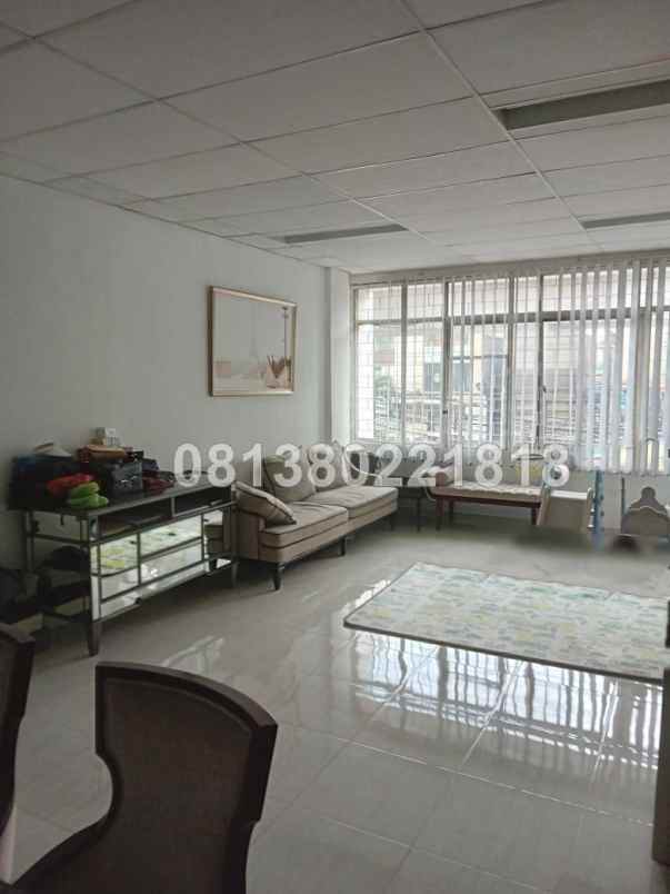 ruko 3 lantai jl rs fatmawati raya jakarta selatan