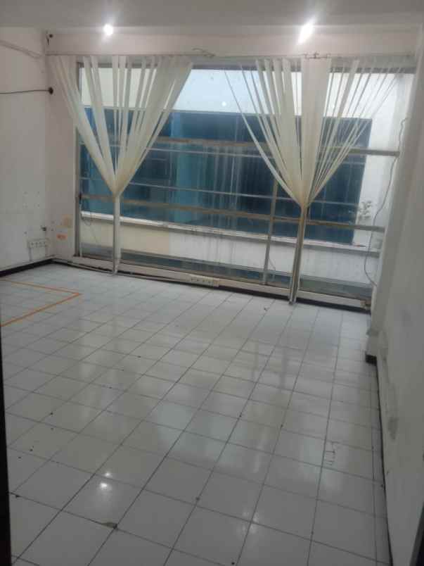 ruko surya inti permata 3 lantai