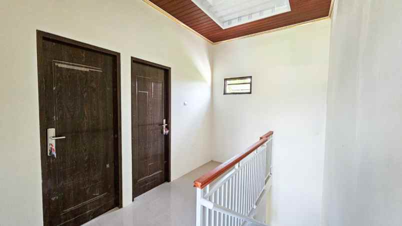 rumah 2 lantai cikaret cibinong
