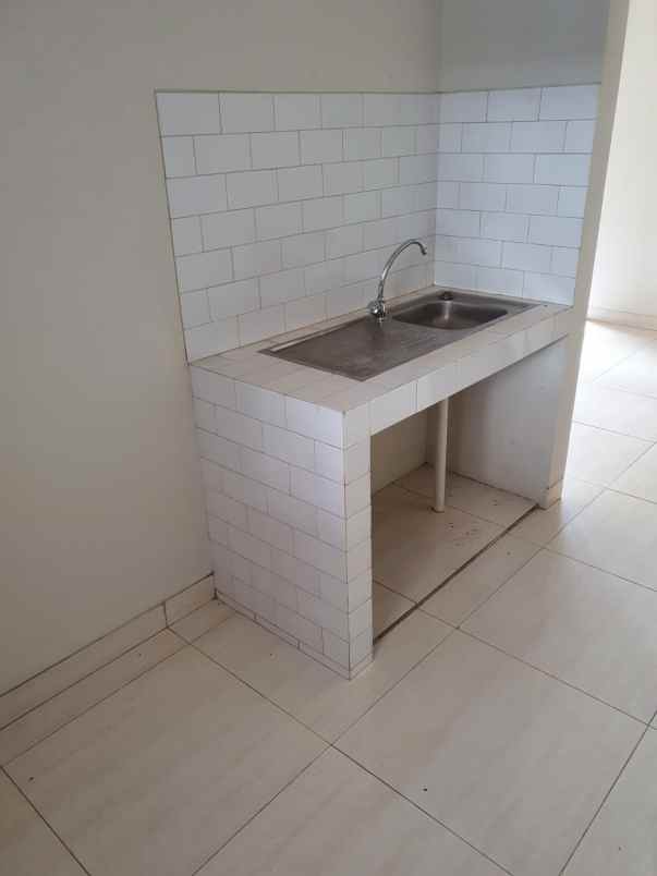 rumah 2 lantai dijual murah dekat tol lenteng agung