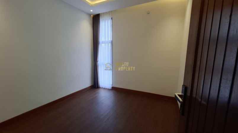 rumah 2 lantai siap huni di jogja utara