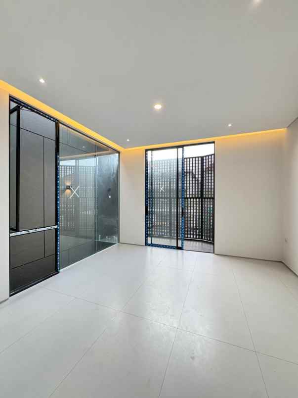 rumah baru murah di pakuwon city