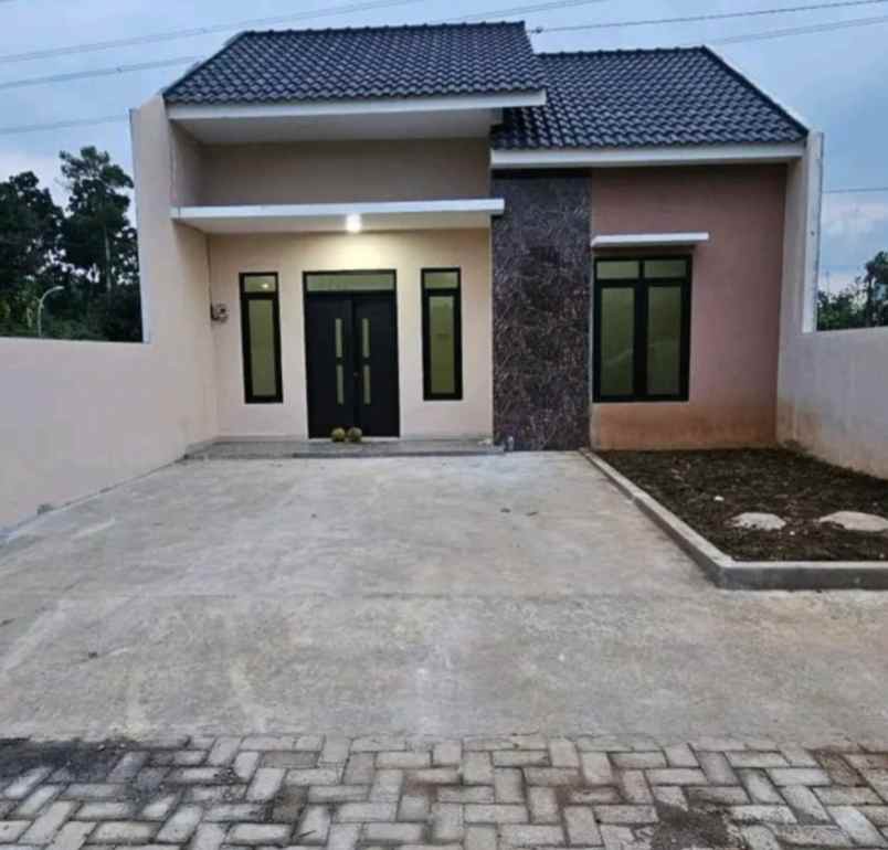 rumah baru siap huni dijual di ngaliyan semarang