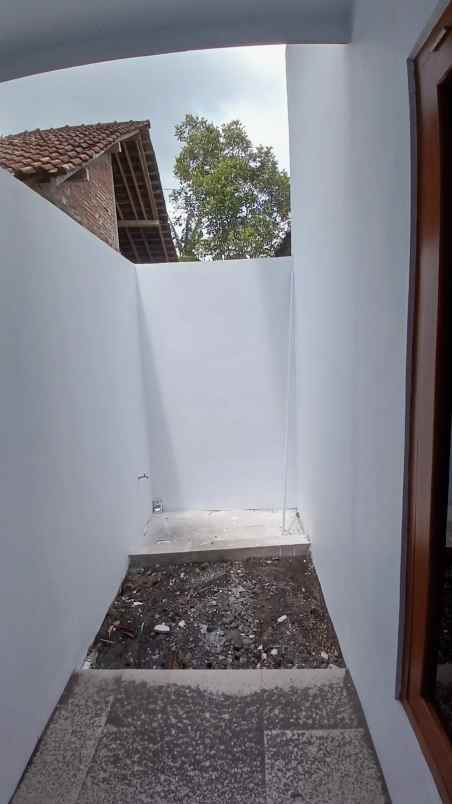 rumah baru view gunung sawah di sleman timur jogja