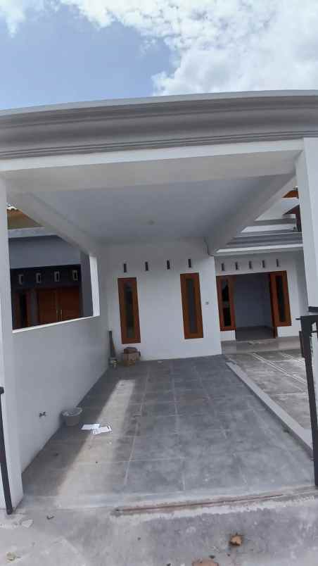 rumah baru view gunung sawah di sleman timur jogja