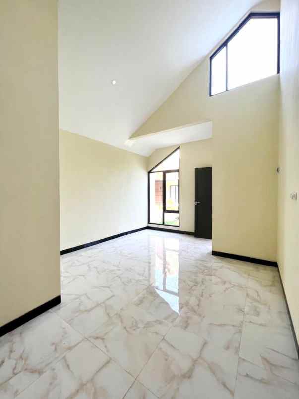 rumah cantik dekat sma taruna mangelang