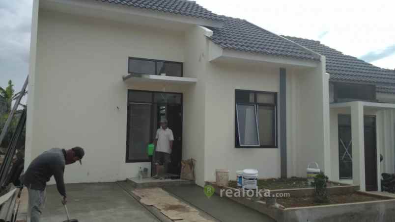 rumah cipayung depok