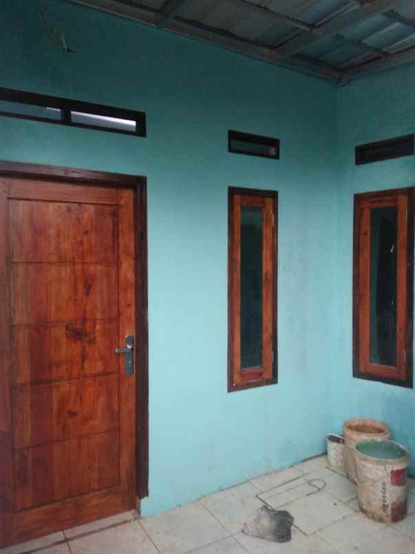 rumah citayam kp kelapa jl