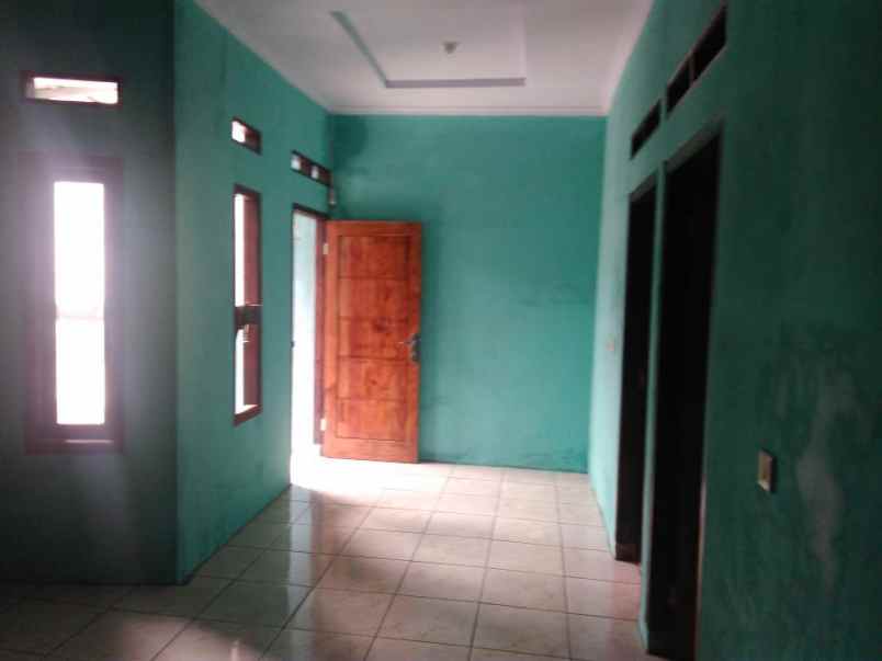 rumah citayam kp kelapa jl