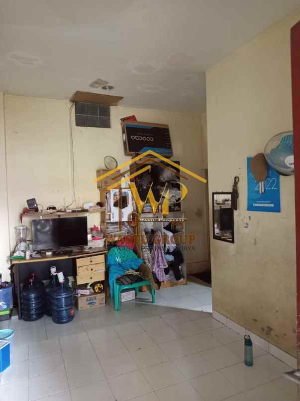 rumah dan kost dalam kawasan pelajar di depok sleman