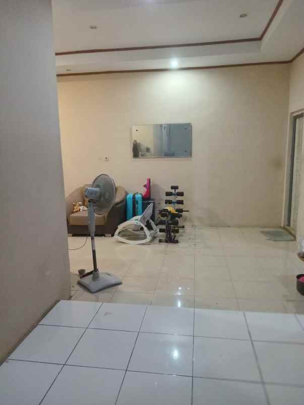 rumah dekat sd it al muhajirin di ciseureuh purwakarta