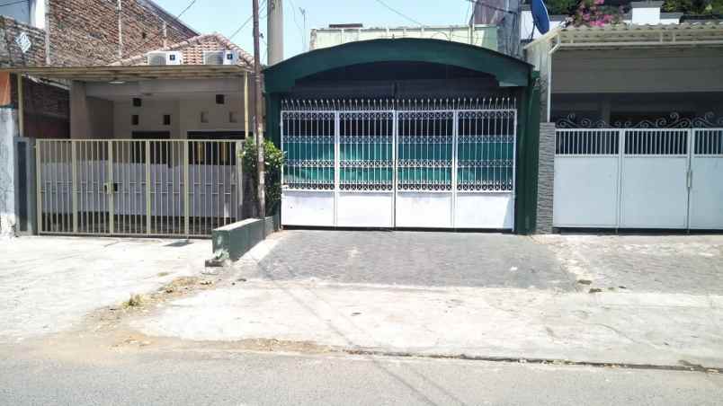 rumah dijual legundi genteng surabaya pusat