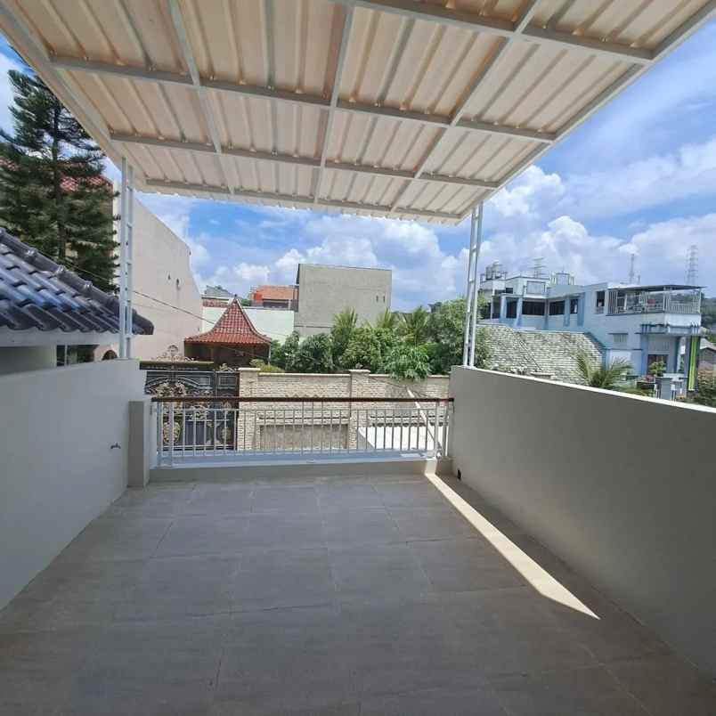 rumah gedawang kavling permai