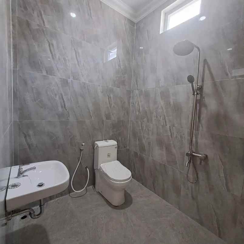 rumah gedawang kavling permai