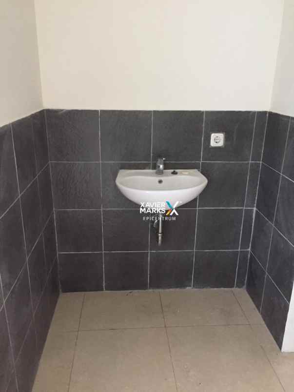 rumah green wood citraland dekat wiyung dan gwalk