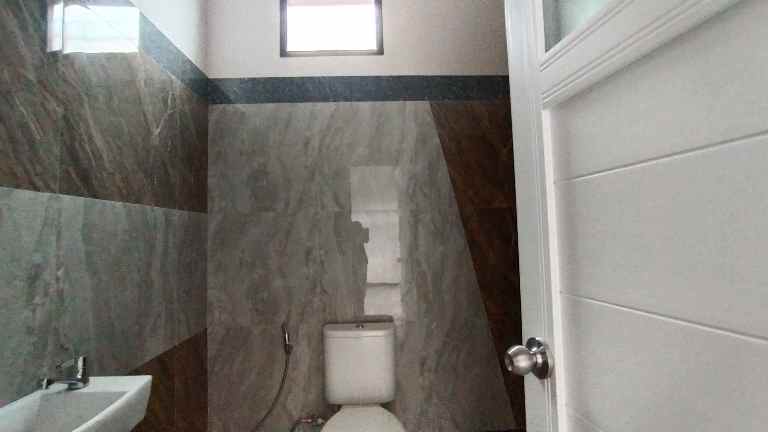 rumah jalan karya baru tengah