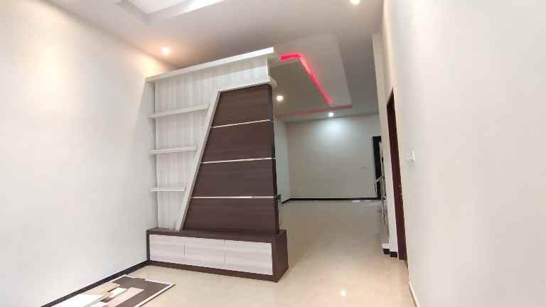 rumah jalan karya baru tengah