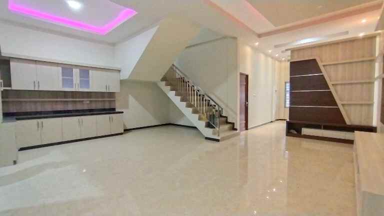 rumah jalan karya baru tengah