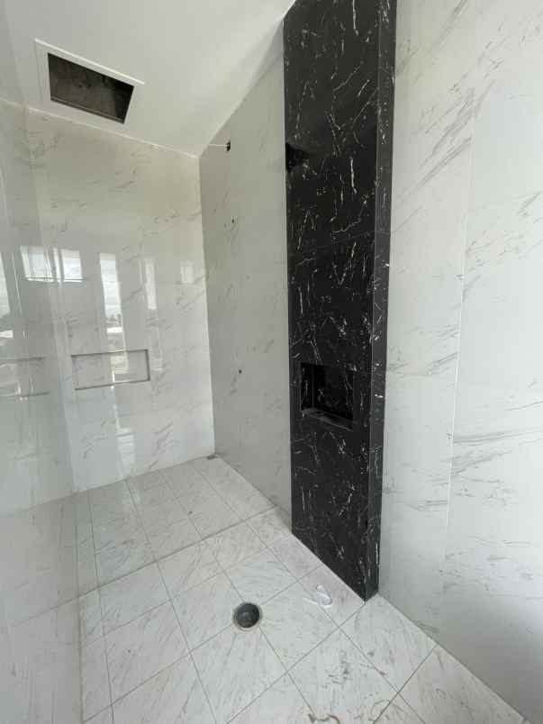 rumah jl bambu apus cipayung raya