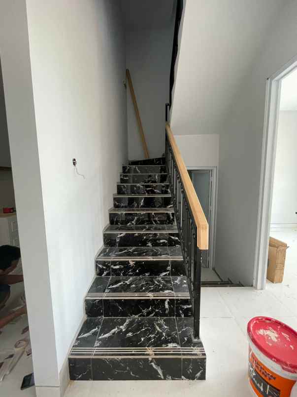 rumah jl bambu apus cipayung raya