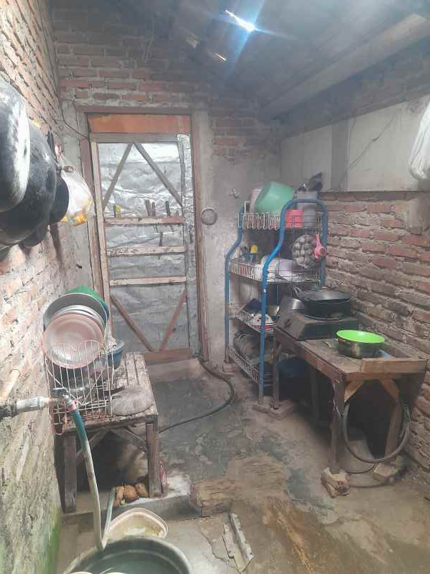 rumah kampung di kawasan strategis