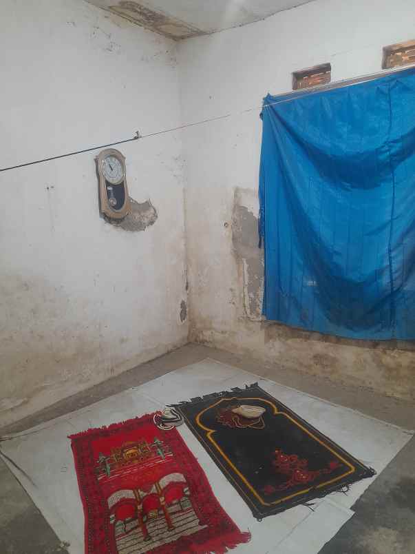 rumah kampung di kawasan strategis