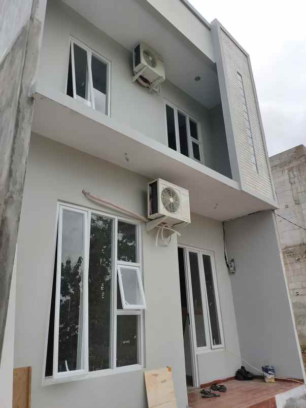 rumah kelapa dua depok