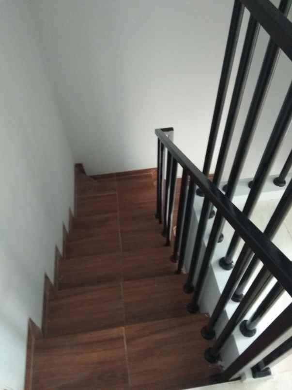 rumah kelapa dua depok