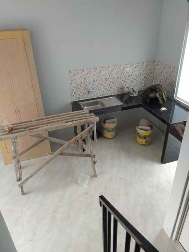 rumah kelapa dua depok