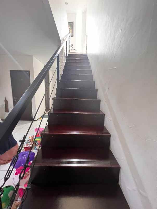 rumah komplek depan kelurahan cigadung tubagus ismail