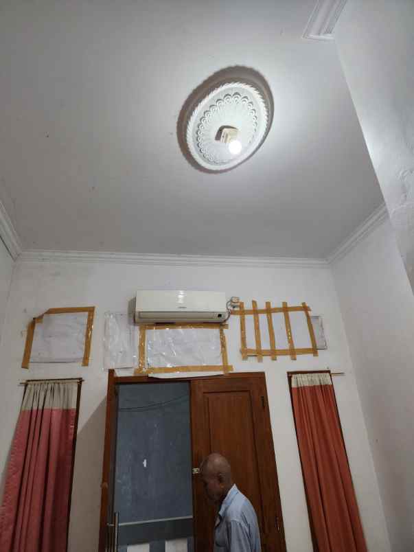 rumah kost daerah duren sawit dijual ceoat