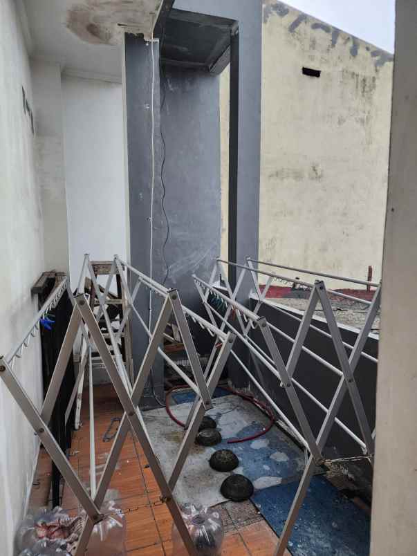 rumah kost daerah duren sawit dijual ceoat