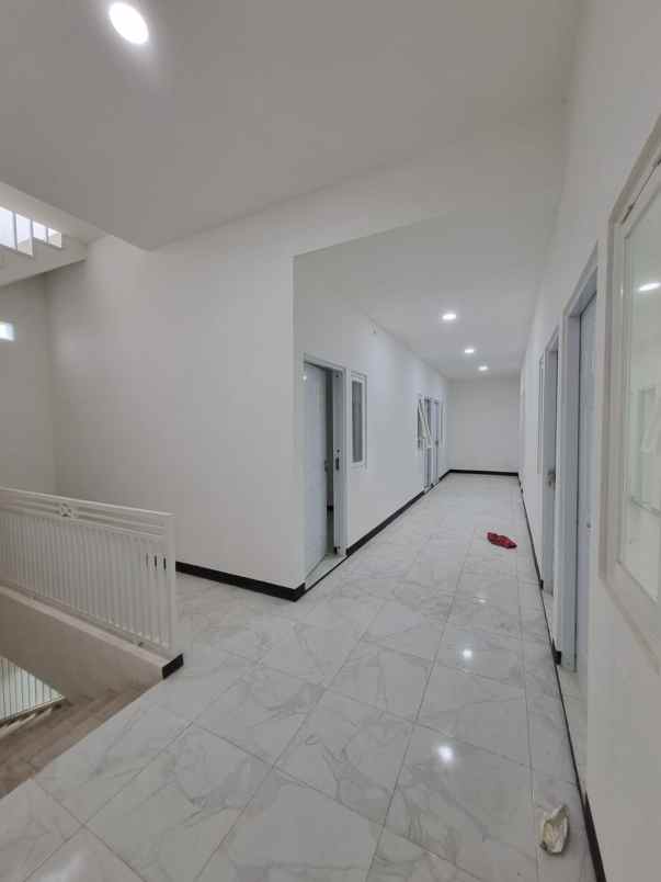 rumah kost full furnish lokasi sigura gura malang