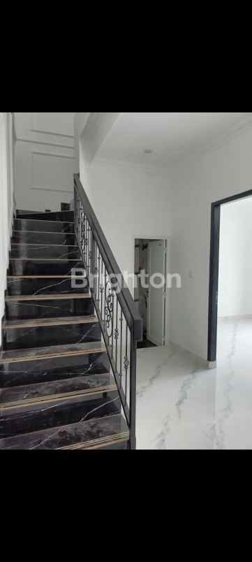 rumah manis modern nan minimalis di jl kahfi jagakarsa