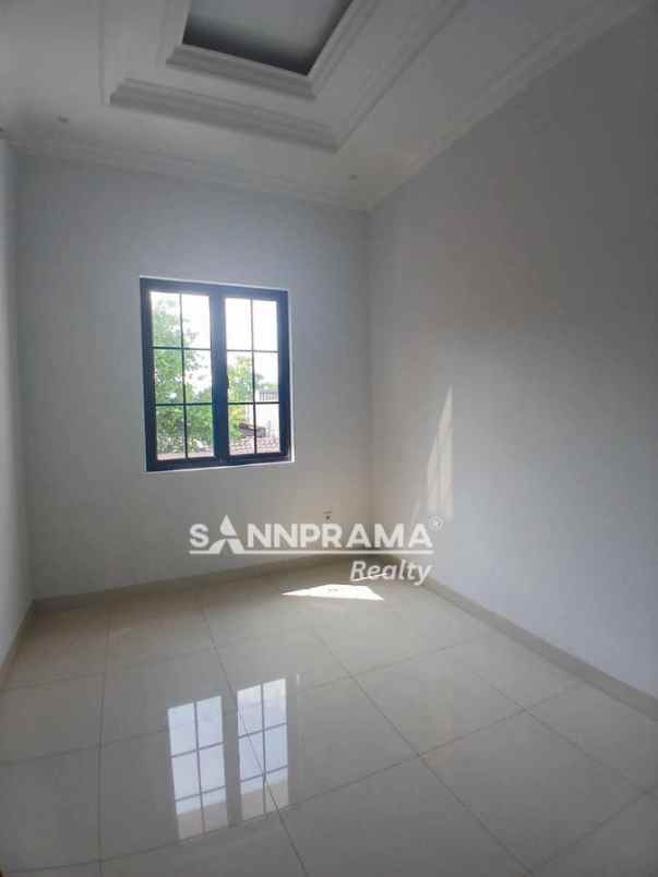 rumah mewah 2 lantai brand new di tanah baru depok iml