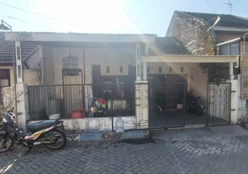 rumah minimalis 400 jutaan lokasi sawojajar