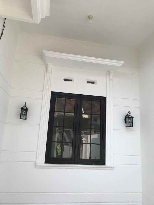 rumah minimalis modern dekat bandara abd saleh