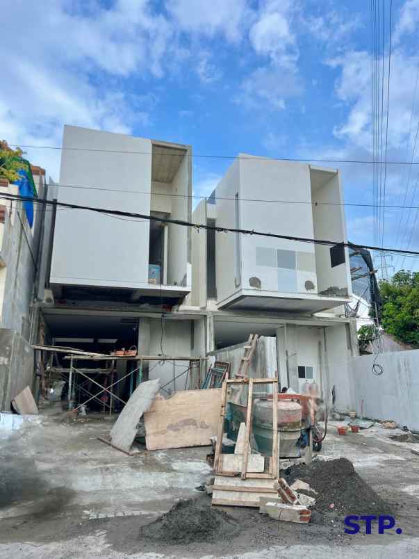 rumah modern di mojoarum dharmahusada new furnished